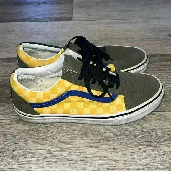 Vans - Picture 4 of 6